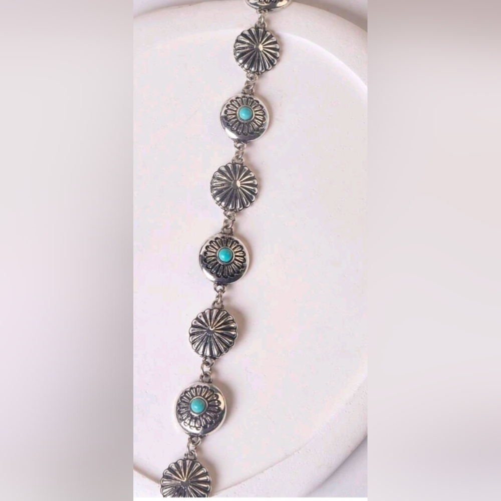 Silver and Turquoise Floral Bracelet - Picture 2 of 4